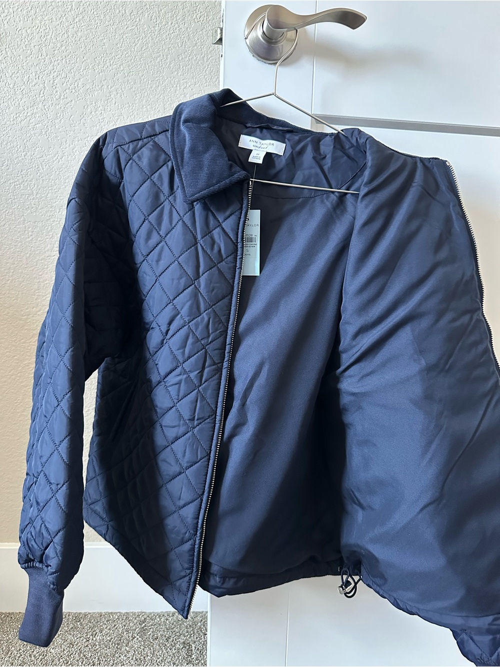 NEW Ann Taylor Weekend Quilted Jacket – Navy – Size Small Petite (SP) – NWT - Picture 7 of 9